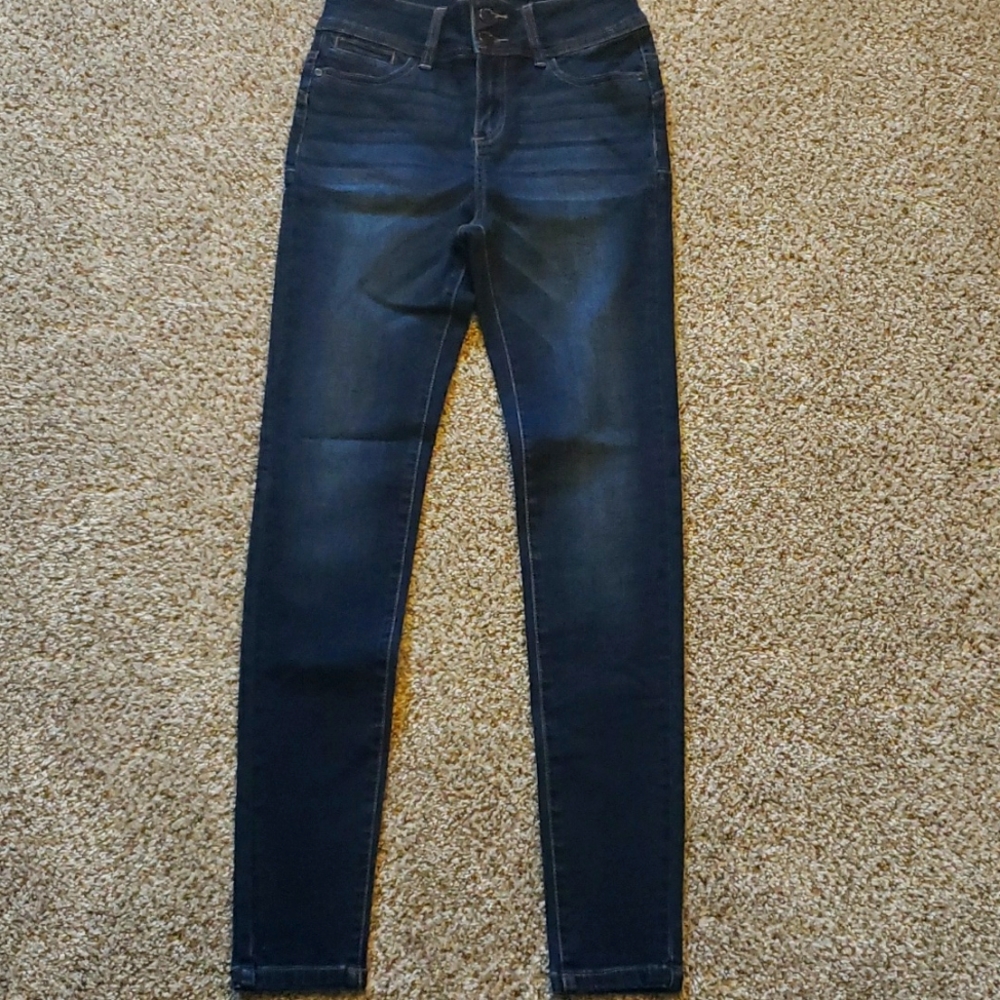 BEBE Skinny Jeans Dark Blue. Size 27